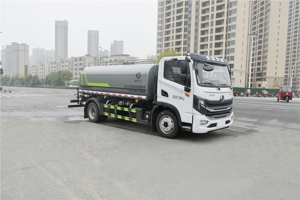 东风华神T1洒水车9.2吨