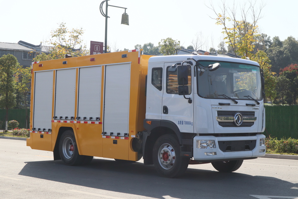 东风D9应急救险排涝车