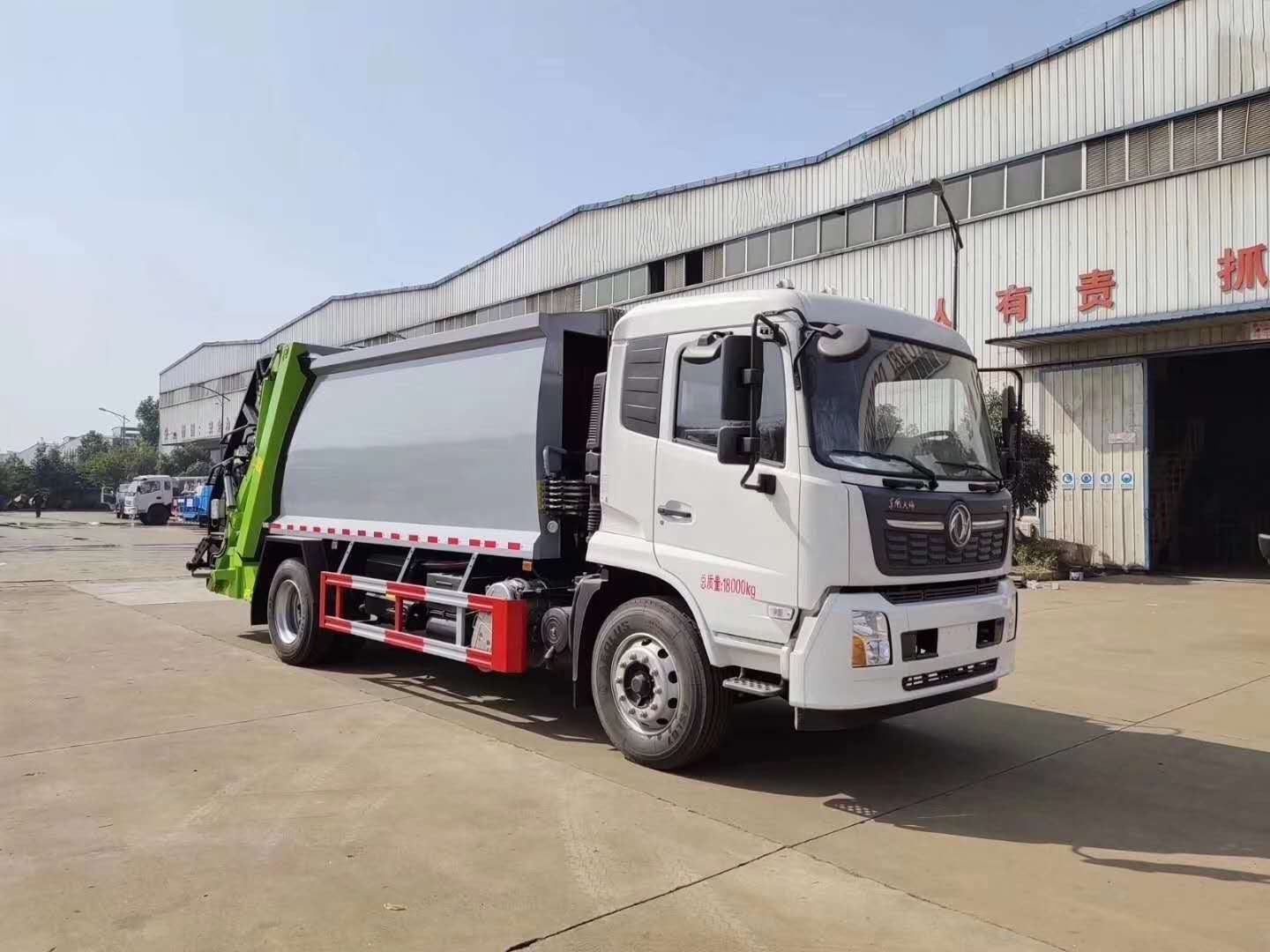 <b>东风天锦14方压缩式垃圾车</b>