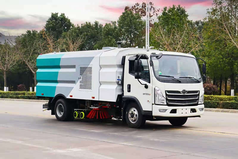 福田领航洗扫车4方水5方尘